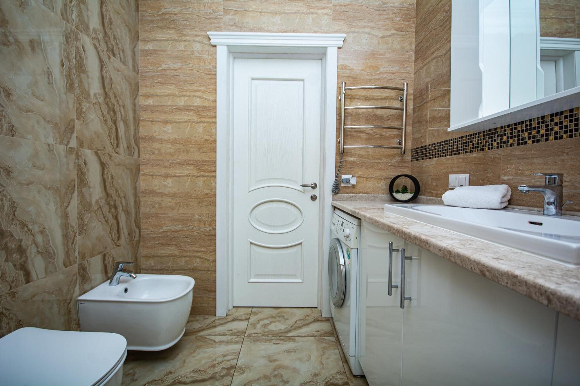 Apartamento Luxury For Business & Pleasure Royal 3 Kiev Exterior foto