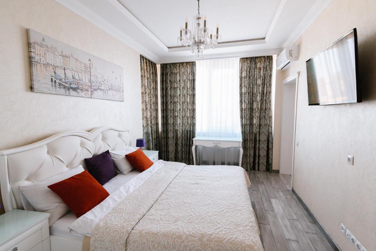 Apartamento Luxury For Business & Pleasure Royal 3 Kiev Exterior foto