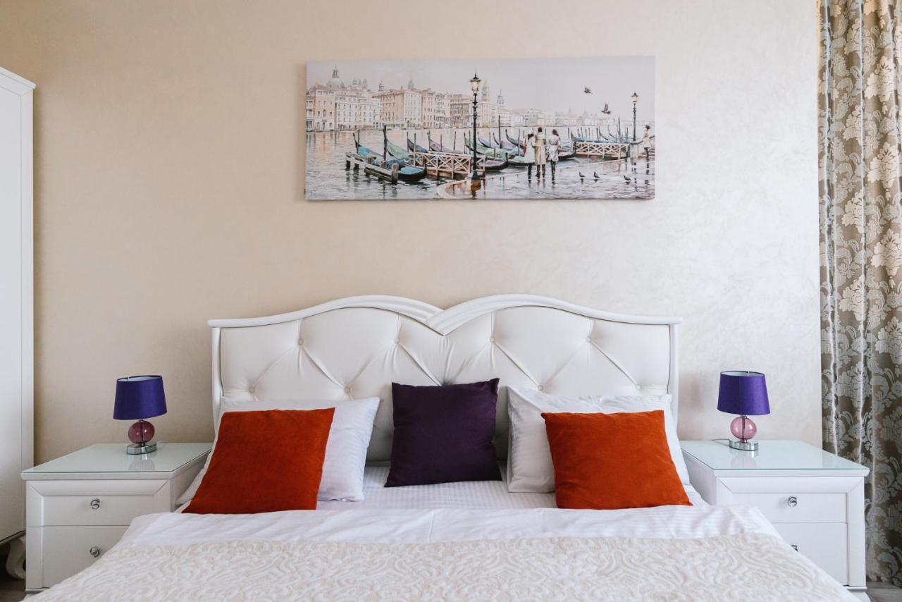 Apartamento Luxury For Business & Pleasure Royal 3 Kiev Exterior foto
