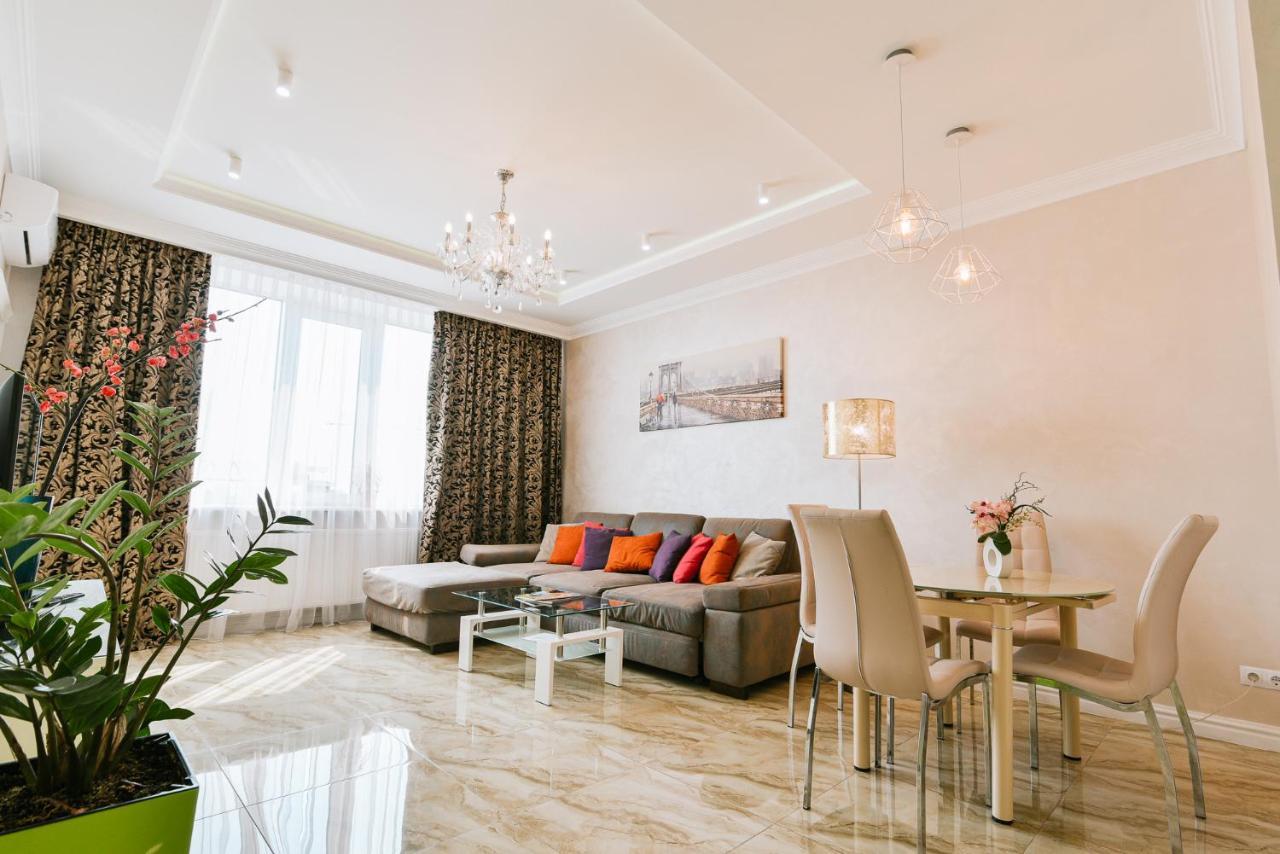 Apartamento Luxury For Business & Pleasure Royal 3 Kiev Exterior foto